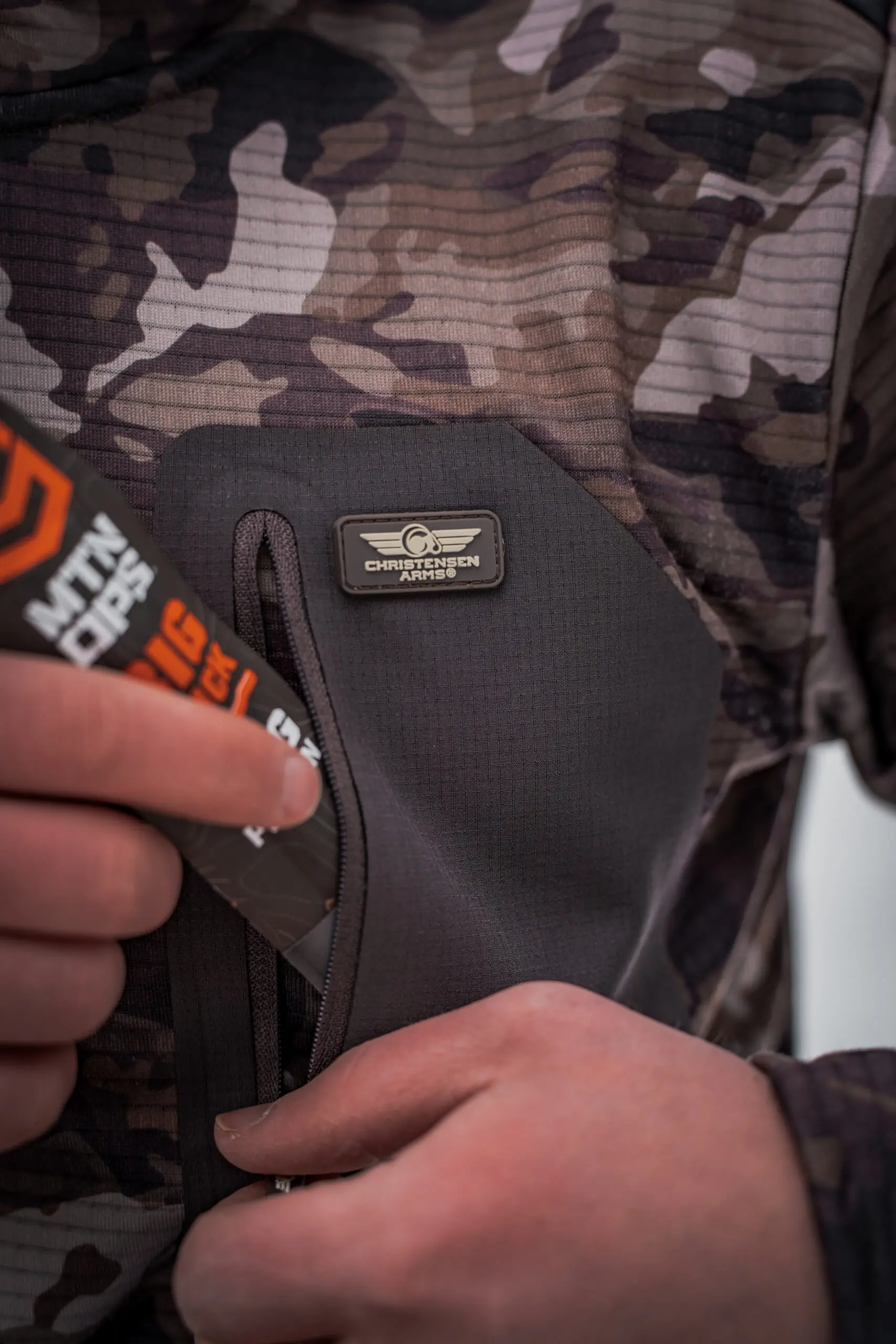 Performance 1/2 Zip Pullover - Image 10